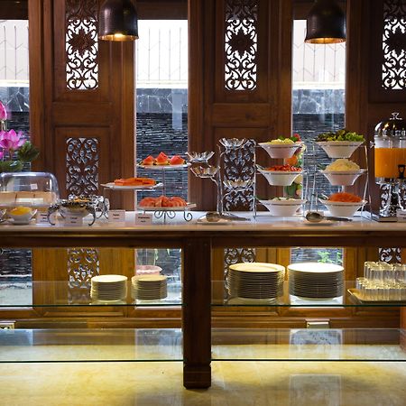 True Siam Rangnam Hotel Бангкок Екстер'єр фото