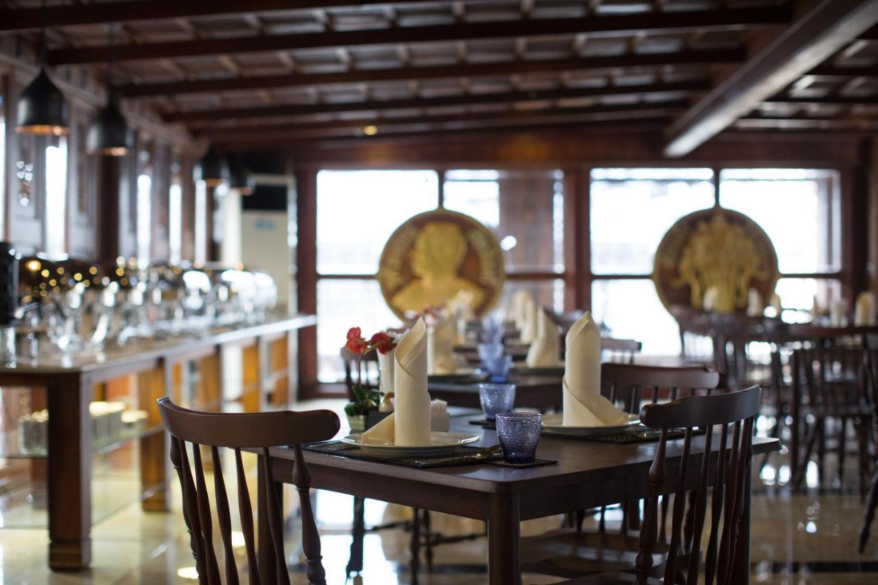 True Siam Rangnam Hotel Бангкок Екстер'єр фото
